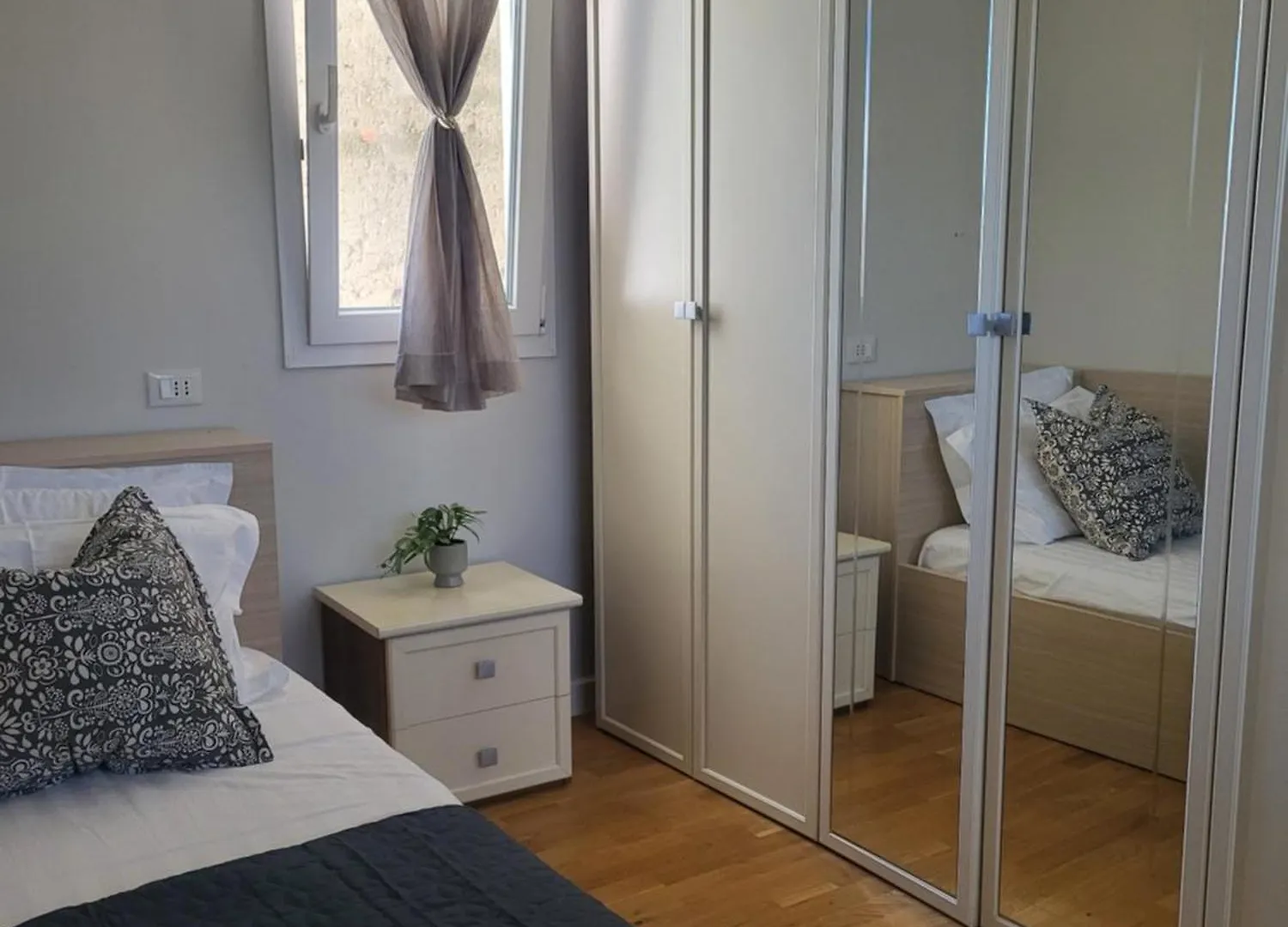 Isa'S Square Apartment Shkodra